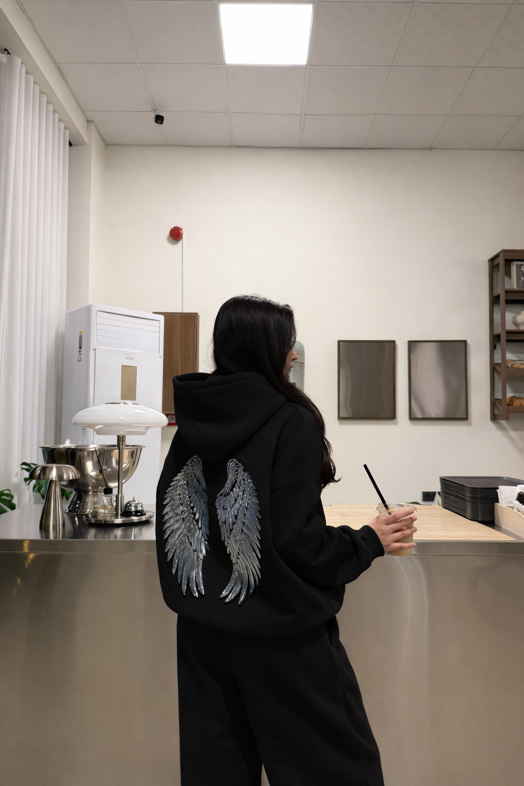 Shiny Angel Gümüş Pullu Sweatshirt